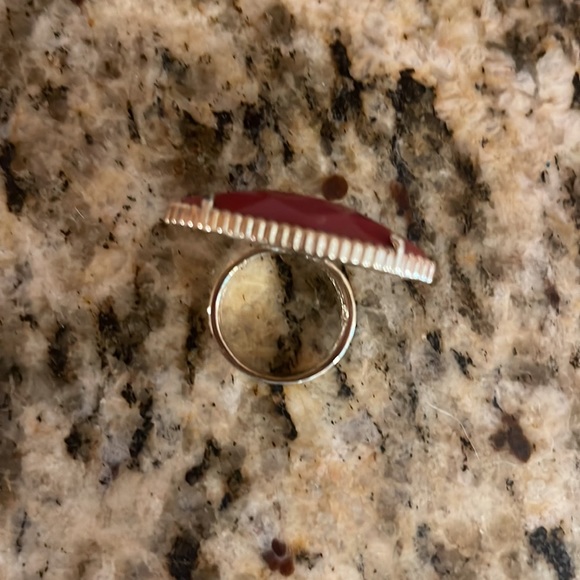Kendra Scott Chelsea Geometric Shape Ring-dark red- New! - Picture 2 of 5